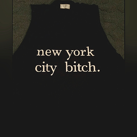 Jac Vanek Tops - Vintage crop top